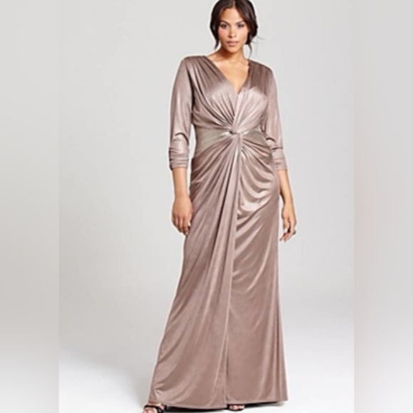 Tadashi Shoji Twist Front Dress Medium Sequin Gown - Picture 1 of 12